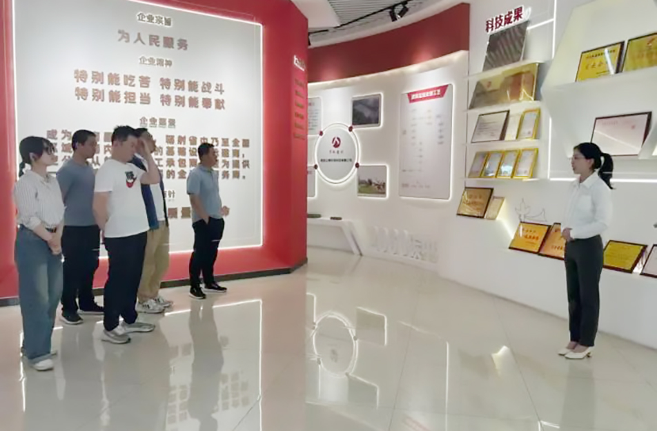 南昌市政建設集團開展“重溫奮斗史，啟航新征程”企業(yè)展廳講解活動